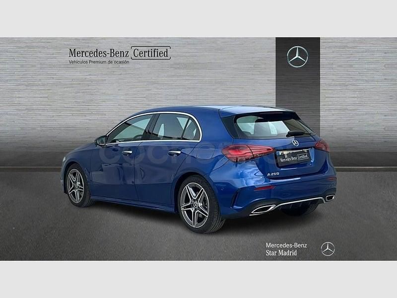 Usado Mercedes A200 163 CV (119 kW) 2025 Azul Berlina