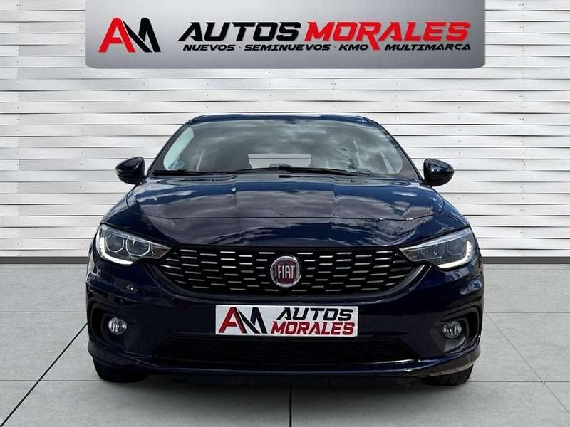 Usado Fiat Tipo Mirror 95 CV (69 kW) 2021 Azul Familiar
