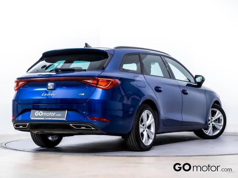 Usado Seat Leon FR 150 CV (110 kW) 2020 Azul Utilitario