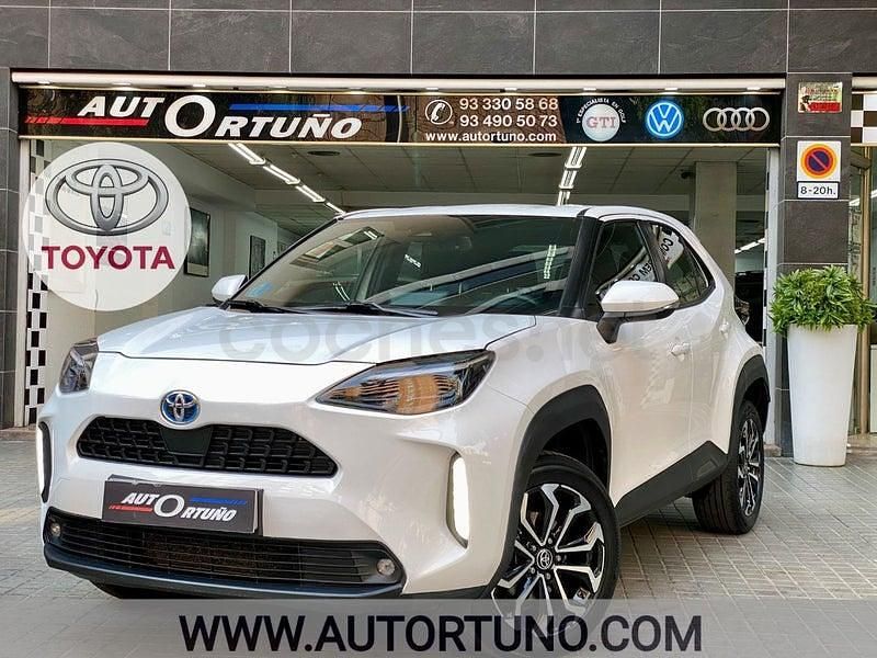 Usado Toyota Yaris Cross Active 116 CV (85 kW) 2023 Blanco SUV