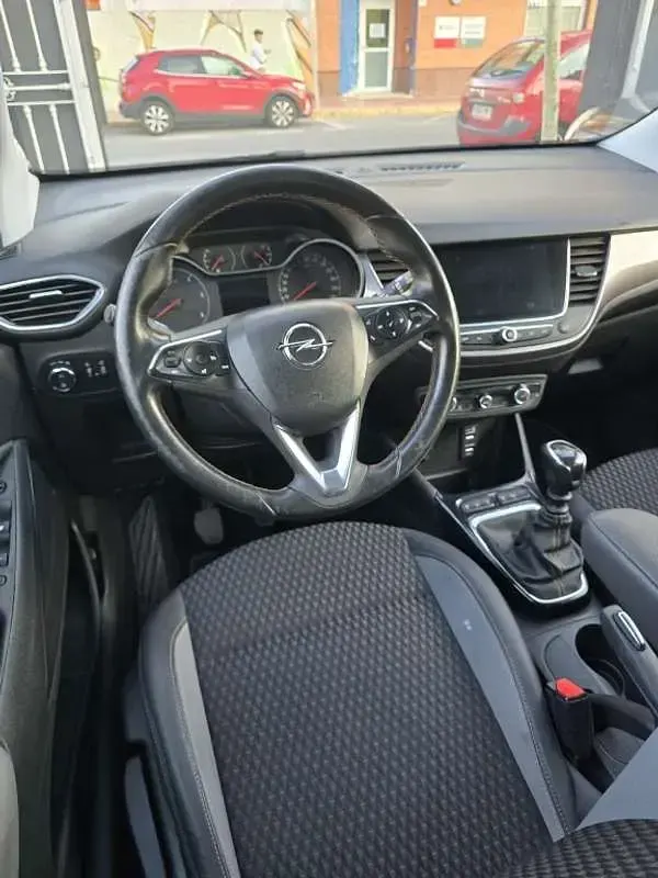 Usado Opel Crossland 120 CV (88 kW) 2018 Blanco SUV