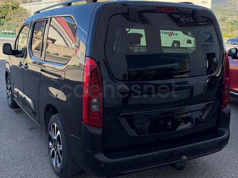 Usado Citroën Berlingo Shine 130 CV (95 kW) 2020 Negro Monovolumen