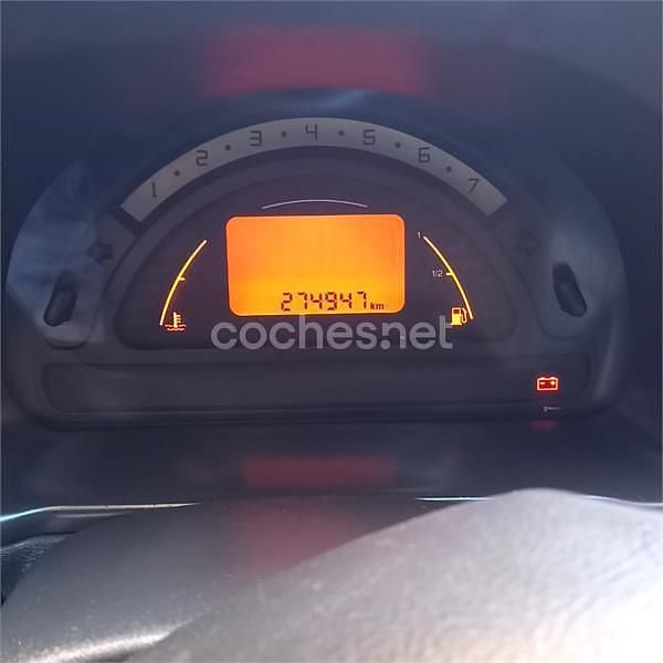 Gris / plata Usado 2005 Citroën C3 Berlina | 1600 € (Buen precio) - Imagen 1/4