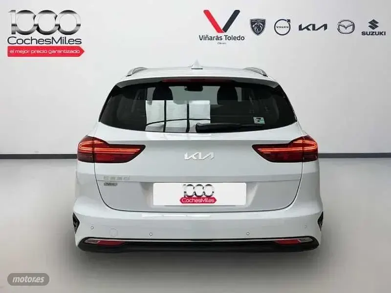 Nuevo Kia Ceed Sportswagon 120 CV (88 kW) 2025 Blanco Familiar