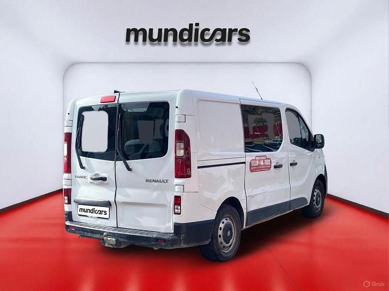 Usado Renault Trafic 125 CV (91 kW) 2019 Blanco Monovolumen