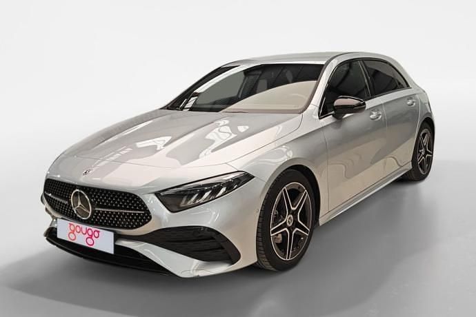 Usado Mercedes A200 150 CV (110 kW) 2025 Berlina