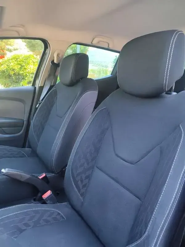 Usado Renault Clio LIMITED 91 CV (66 kW) 2020 Negro Utilitario