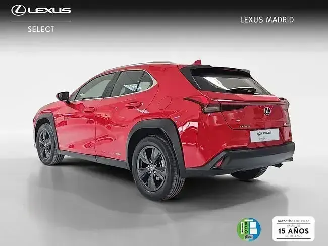 Usado Lexus UX Business Edition 184 CV (135 kW) 2022 Rojo SUV