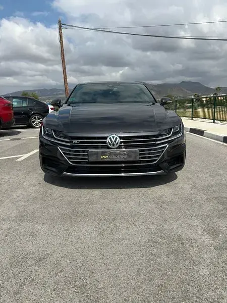 Usado VW Arteon R-line 150 CV (110 kW) 2020 Negro Berlina
