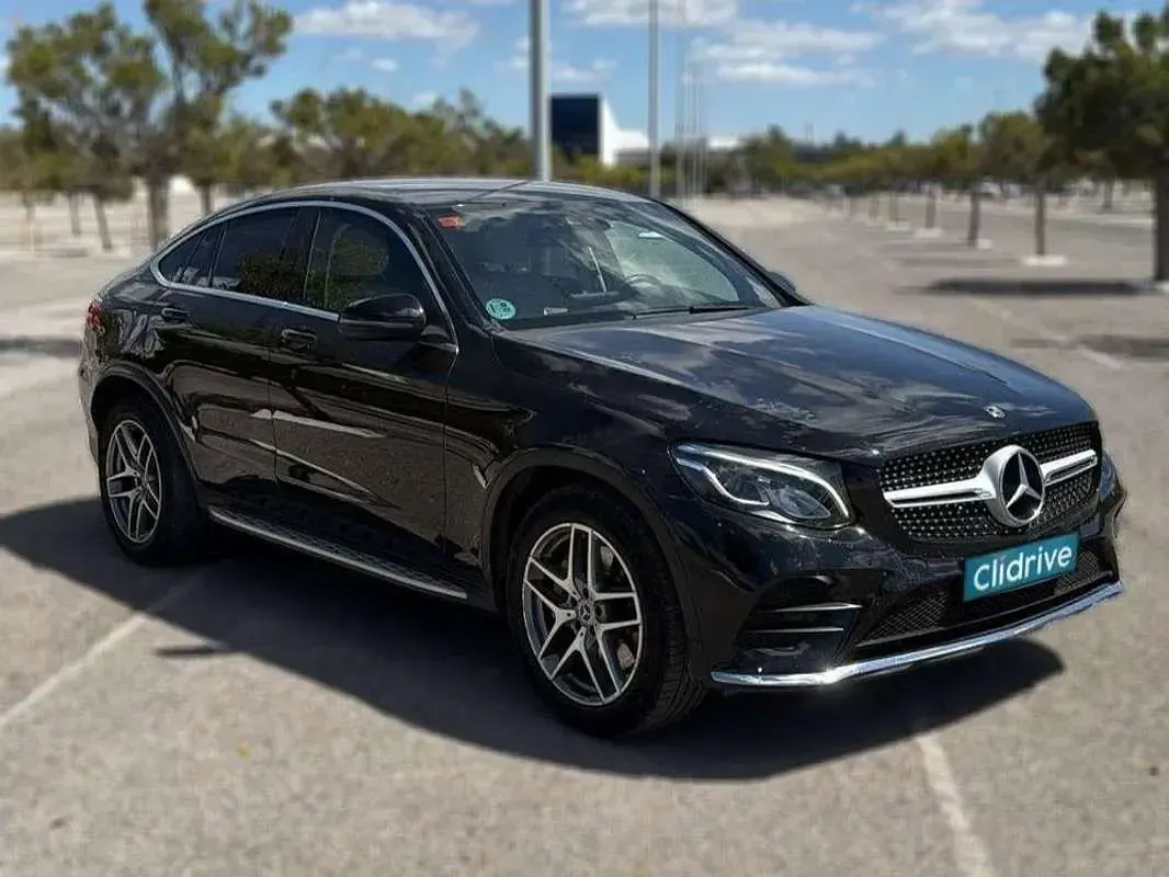 Usado Mercedes GLC220 170 CV (125 kW) 2019 Negro SUV