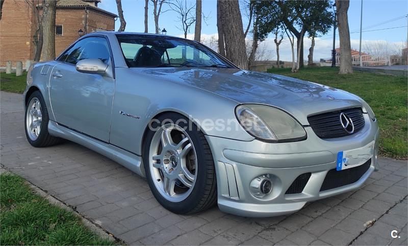 Usado Mercedes SLK32 AMG AMG 354 CV (260 kW) 2001 Gris / plata Descapotable