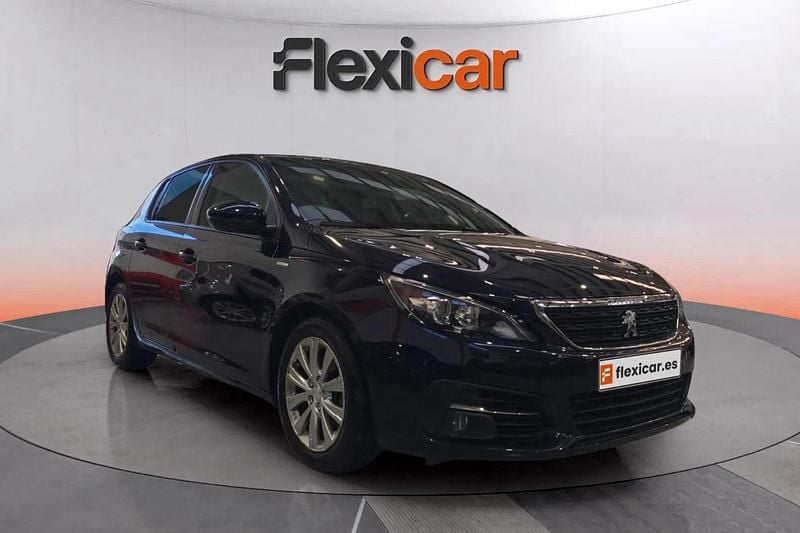 Usado Peugeot 308 Style 131 CV (96 kW) 2020 Azul Berlina