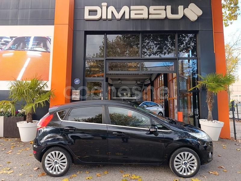 Negro Usado 2008 Ford Fiesta Ghia Berlina | 2750 € - Imagen 1/4