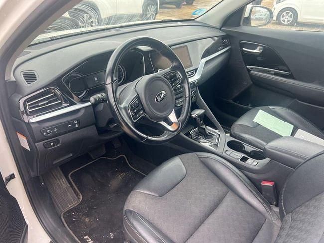 Usado Kia Niro 141 CV (103 kW) 2021 Blanco SUV