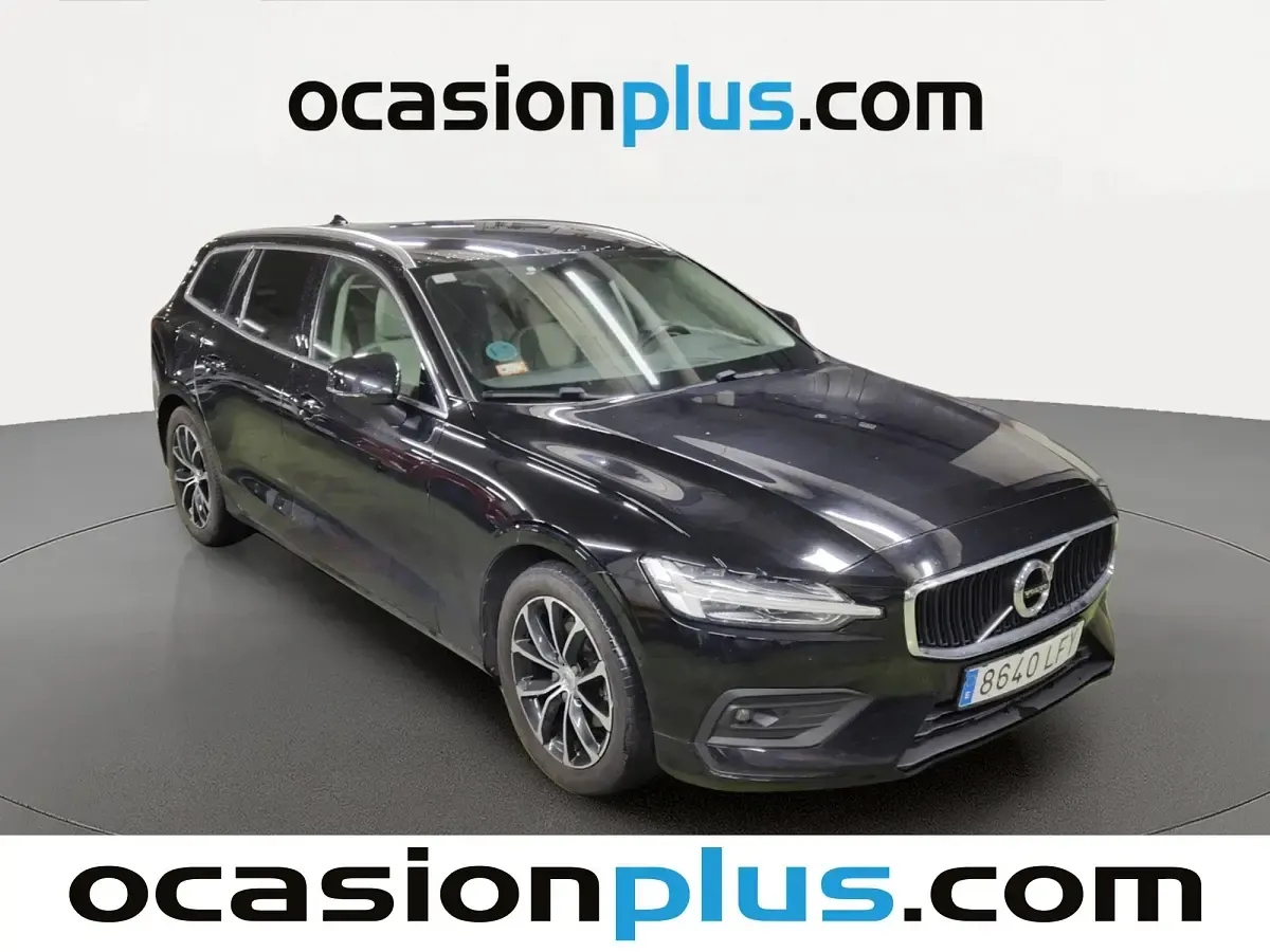 Occasion Volvo V60 Momentum 190 PK (139 kW) 2018 Zwart Stationwagen
