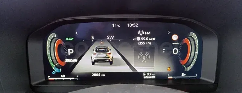 Usado Nissan Juke N-Connecta 143 CV (105 kW) 2025 Gris / plata SUV