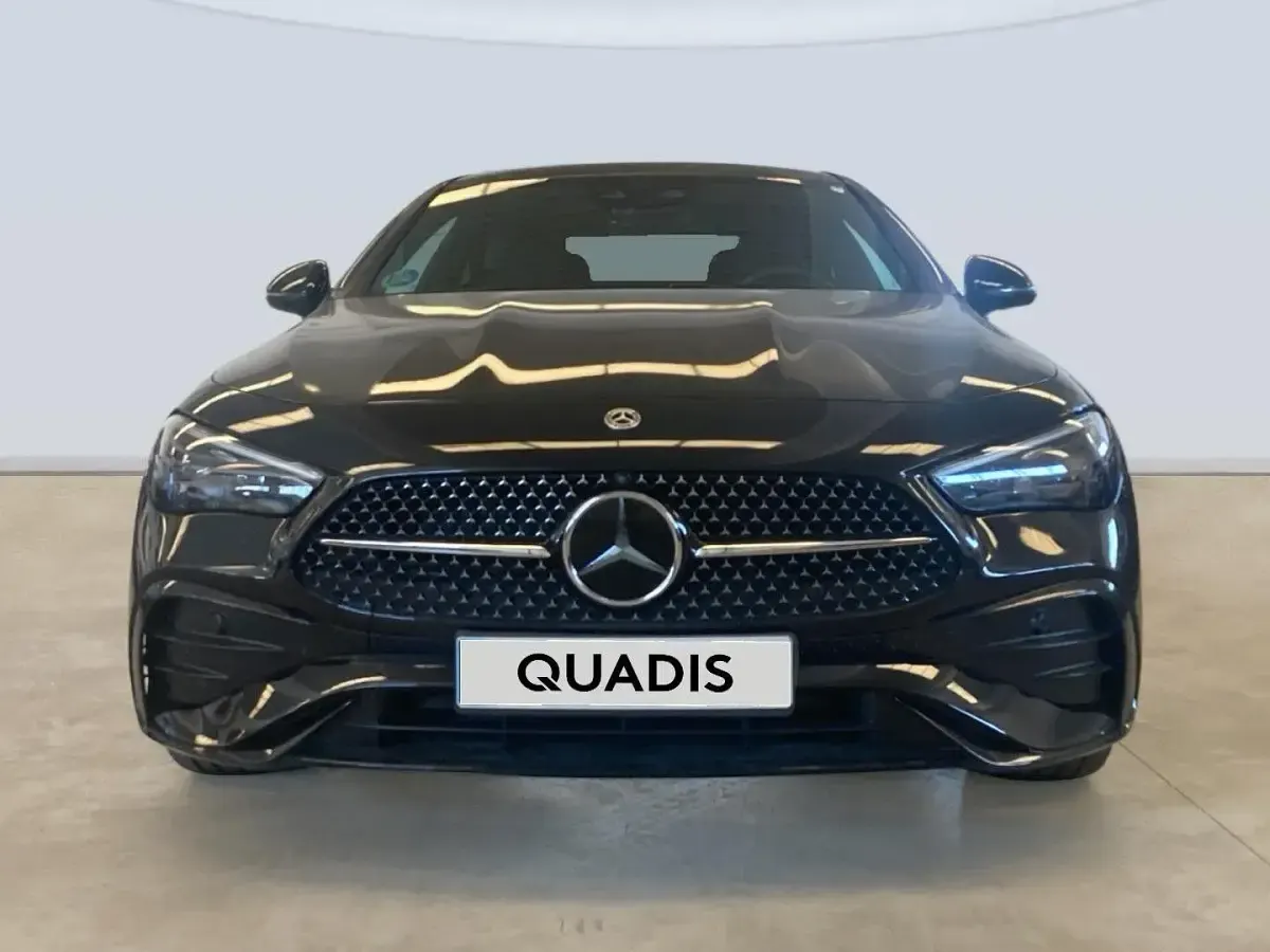 Usado Mercedes CLE300 258 CV (189 kW) 2025 Negro Coupe