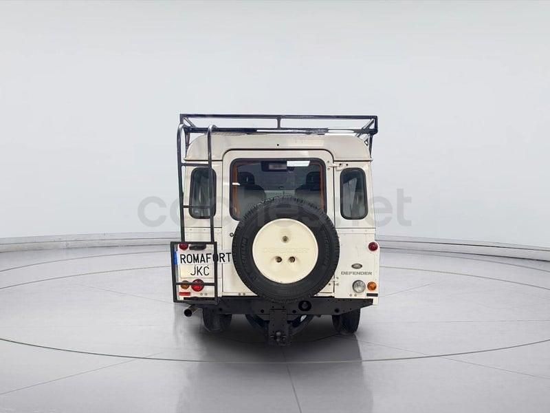 Usado Land Rover Defender SE 122 CV (89 kW) 2016 Blanco Familiar