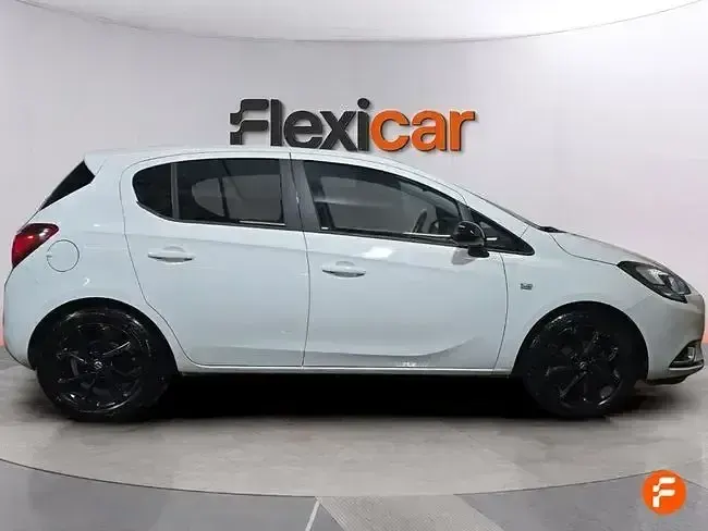 Usado Opel Corsa Expression 75 CV (55 kW) 2018 Blanco Utilitario