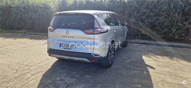 Usado Renault Espace Initiale 160 CV (117 kW) 2017 Gris / plata Monovolumen