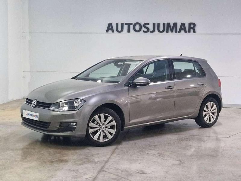 Usado VW Golf VII Advance 109 CV (80 kW) 2016 Beige Utilitario