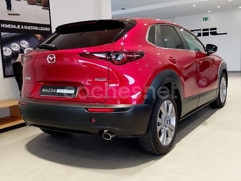 Usado Mazda CX-30 122 CV (89 kW) 2022 Granate SUV