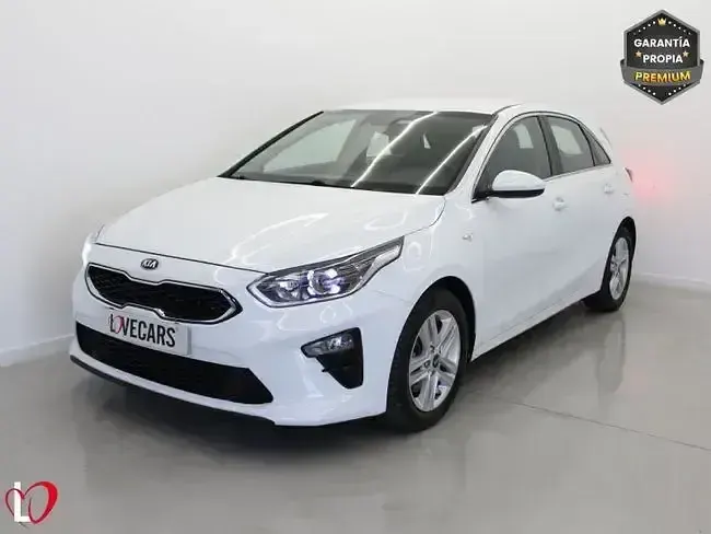 Usado Kia Ceed 101 CV (74 kW) 2021 Blanco Utilitario