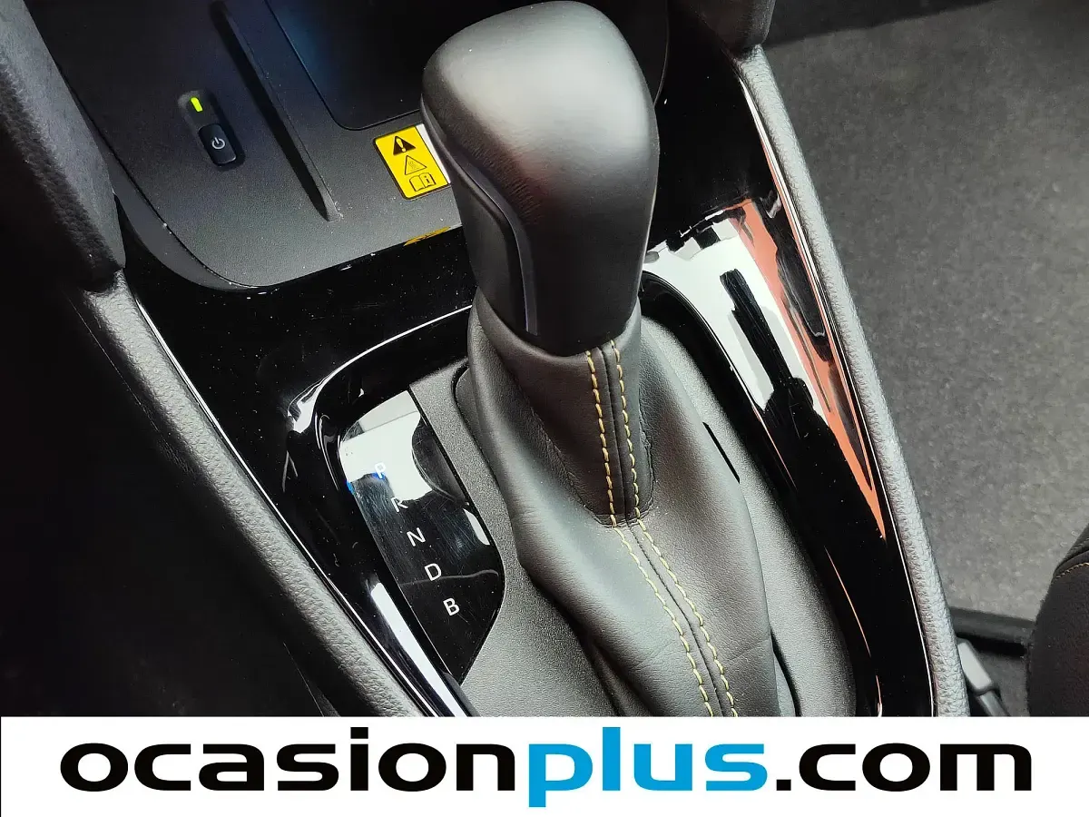 Usado Toyota Yaris Cross 116 CV (85 kW) 2023 SUV