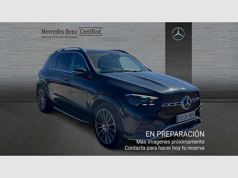 Usado Mercedes GLE300 269 CV (197 kW) 2025 Verde SUV