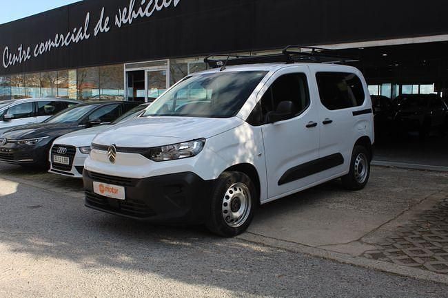 Usado Citroën Berlingo 102 CV (75 kW) 2025 Blanco Monovolumen