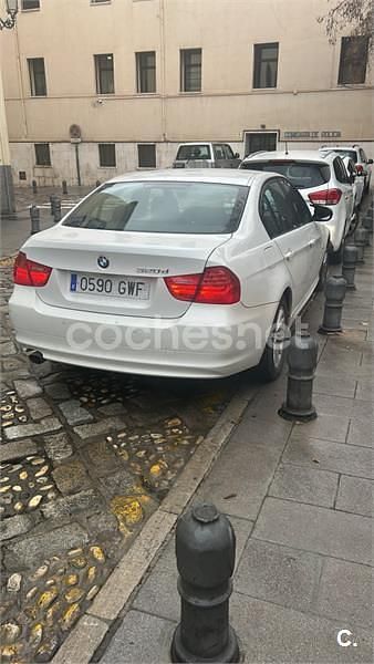 Usado BMW 320 184 HP (135 kW) 2010 Branco Sedan