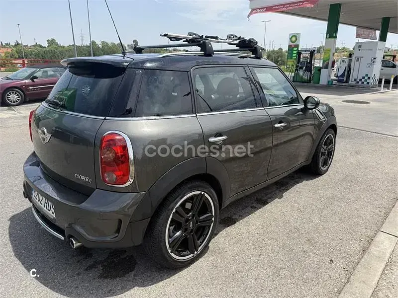 Usado Mini Cooper S Countryman 184 CV (135 kW) 2011 Marrón SUV