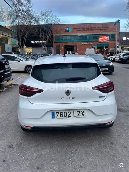 Usado Renault Clio V Zen 140 CV (102 kW) 2022 Blanco Berlina