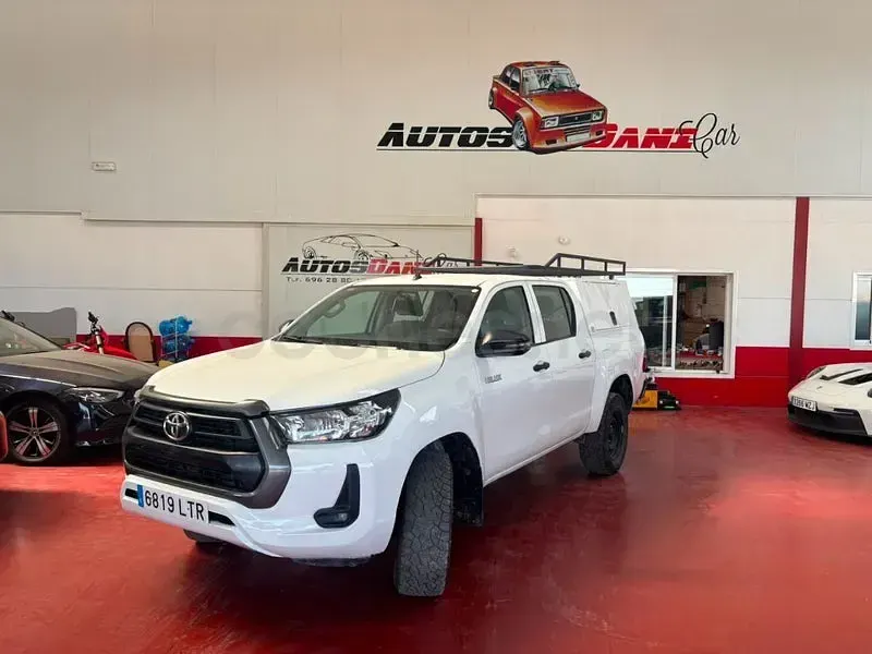 Usado Toyota HiLux 150 CV (110 kW) 2021 Blanco Pickup/Camioneta