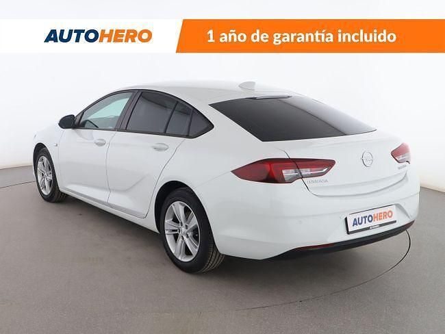 Usado Opel Insignia Selective 137 CV (100 kW) 2017 Blanco Berlina