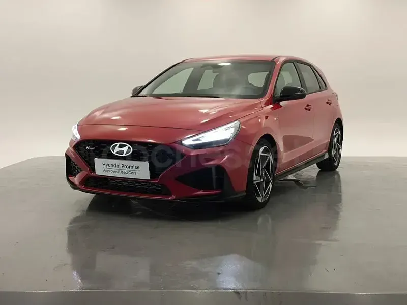 Usado Hyundai i30 N Line 140 CV (102 kW) 2025 Rojo Berlina