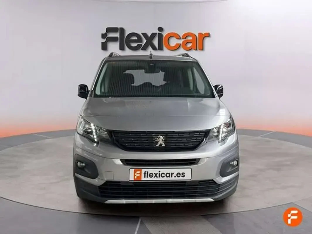 Usado Peugeot Rifter GT 102 CV (75 kW) 2023 Gris Monovolumen