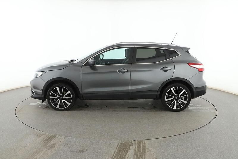 Begagnad Nissan Qashqai Premium Edition 130 HK (95 kW) 2016 Grå SUV