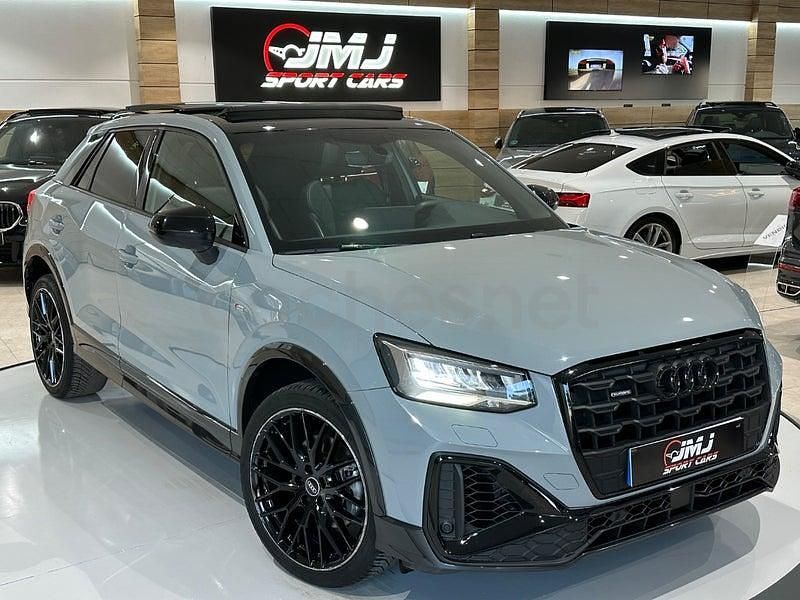 Usado Audi Q2 S-Line 150 CV (110 kW) 2021 Gris / plata SUV