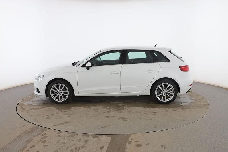 Usado Audi A3 Design 150 CV (110 kW) 2019 Blanco Utilitario