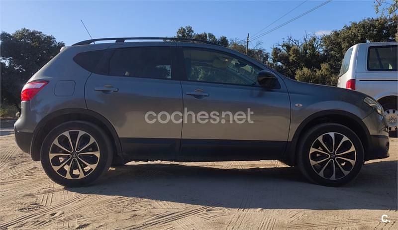 Usado Nissan Qashqai 360º 130 CV (95 kW) 2013 Gris / plata SUV