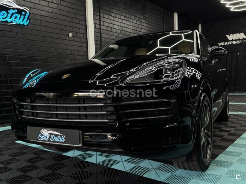 Negro Usado 2019 Porsche Cayenne SUV | 54.600 € - Imagen 1/4