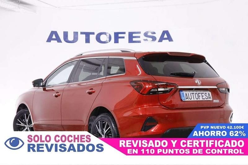 Usado MG MG5 EV Luxury 61 kW (83 HP) 2022 Vermelho Carrinha