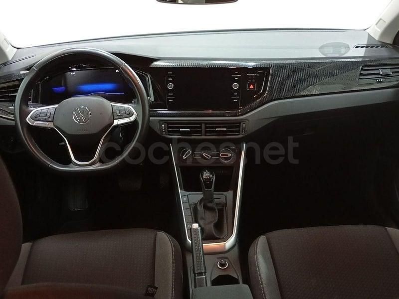 Usado VW Polo Life 95 CV (69 kW) 2024 Gris / plata Utilitario