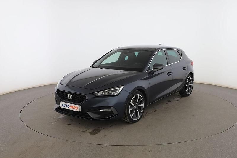 Gris Usado 2020 Seat Leon FR Utilitario | 22.999 € (Caro) - Imagen 1/3