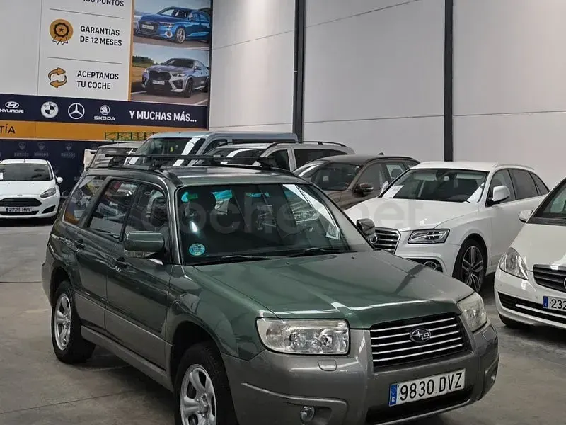 Usado Subaru Forester 158 CV (116 kW) 2006 Verde SUV