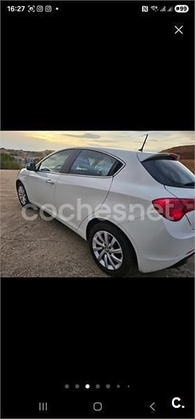 Usado Alfa Romeo Giulietta Distinctive 105 CV (77 kW) 2015 Blanco Berlina