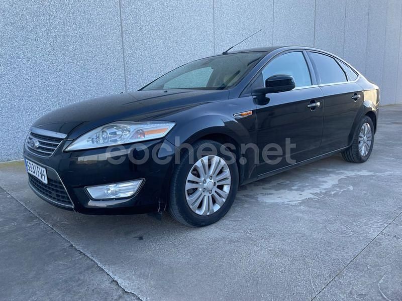 Negro Usado 2007 Ford Mondeo Ghia Berlina | 5900 € - Imagen 1/4