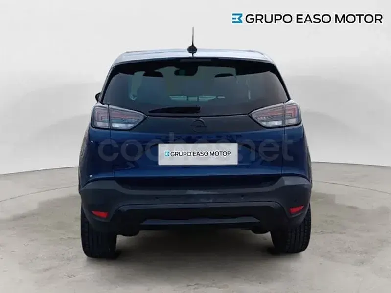 Usado Opel Crossland GS Line 110 CV (80 kW) 2022 Azul SUV