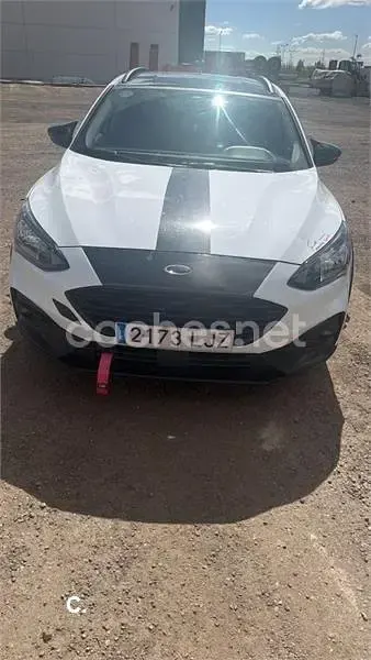 Usado Ford Focus Active X 120 CV (88 kW) 2020 Blanco Berlina